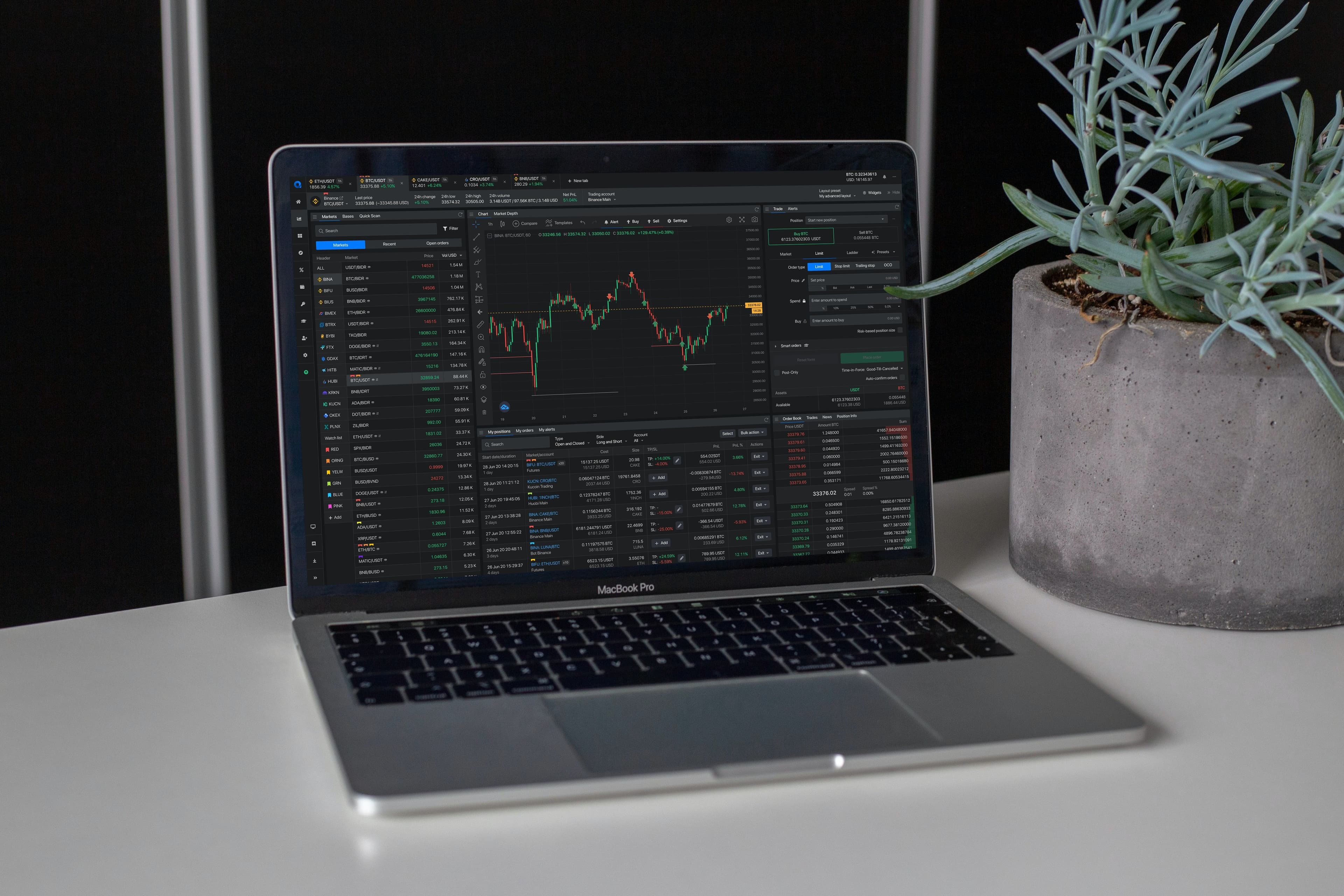 https://altrady-strapi.s3.eu-west-1.amazonaws.com/best_arbitrage_apps_dcdb252639.jpg